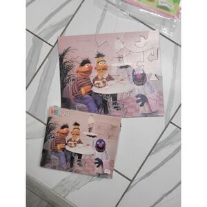 Vintage Sesame Street Milton Bradley 24PC PUZZLE BERT ERNIE Muppets